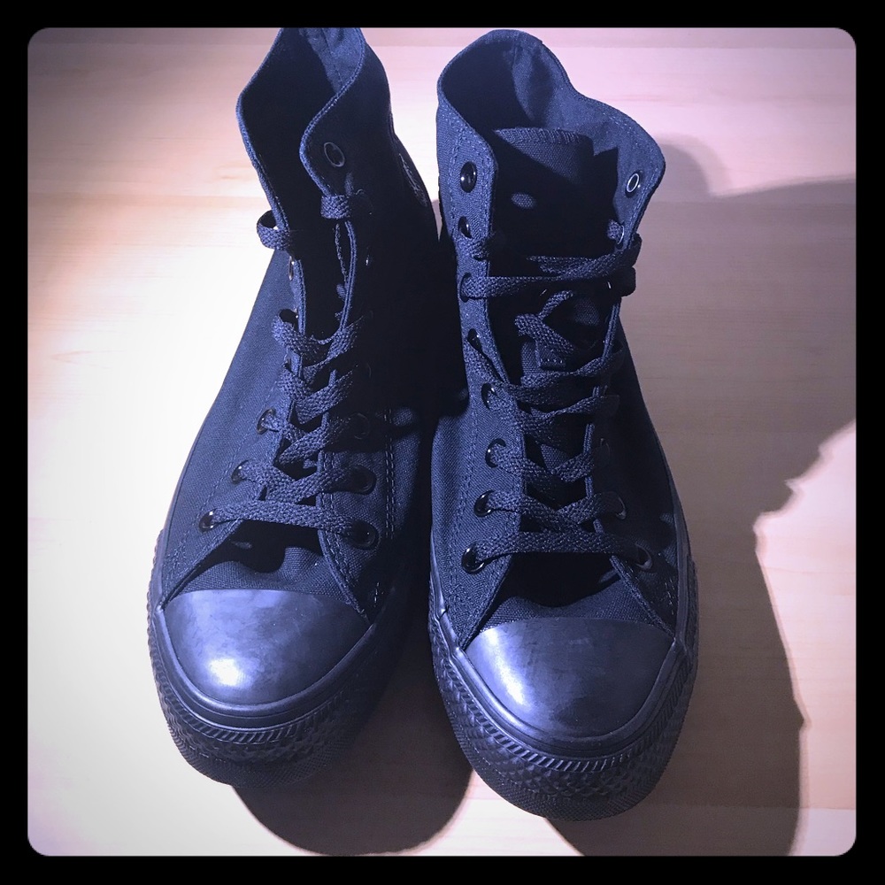 ❌SOLD❌ All Black AllStar Converse